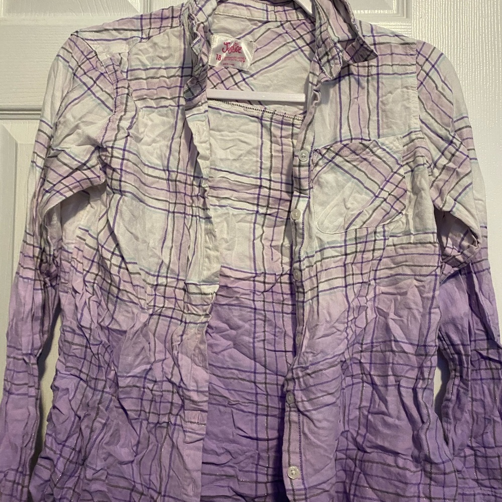 Long sleeve purple plad shirt